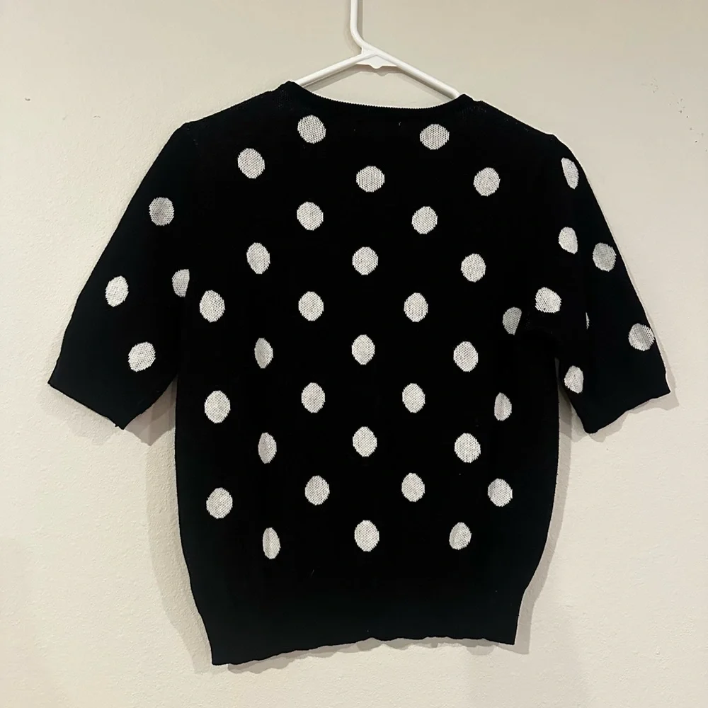 Black & White Polka Dot Short Sleeve Knit Sweater | Women’s Medium‎ - Picture 3 of 3